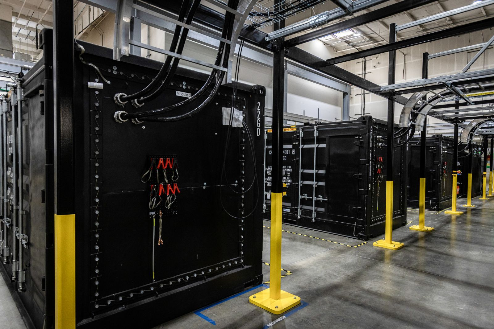 https://www.zapenergy.com/uploads/Century-powersupply.jpg