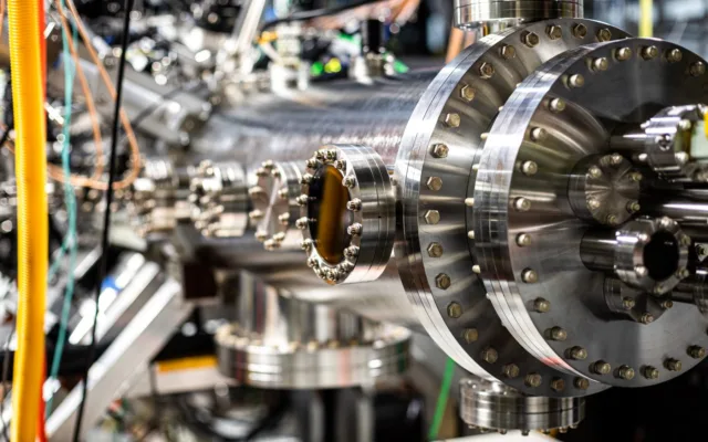 Zap's FuZE-Q device is being used to develop a compact power source based on sheared-flow-stabilized Z-pinch fusion.
