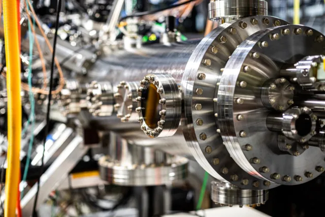 Zap's FuZE-Q device is being used to develop a compact power source based on sheared-flow-stabilized Z-pinch fusion.