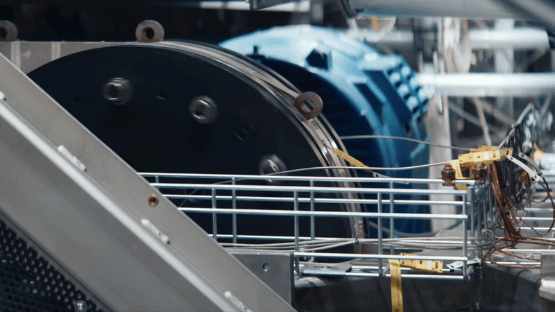 https://www.zapenergy.com/uploads/metal-pump-fast-1.gif